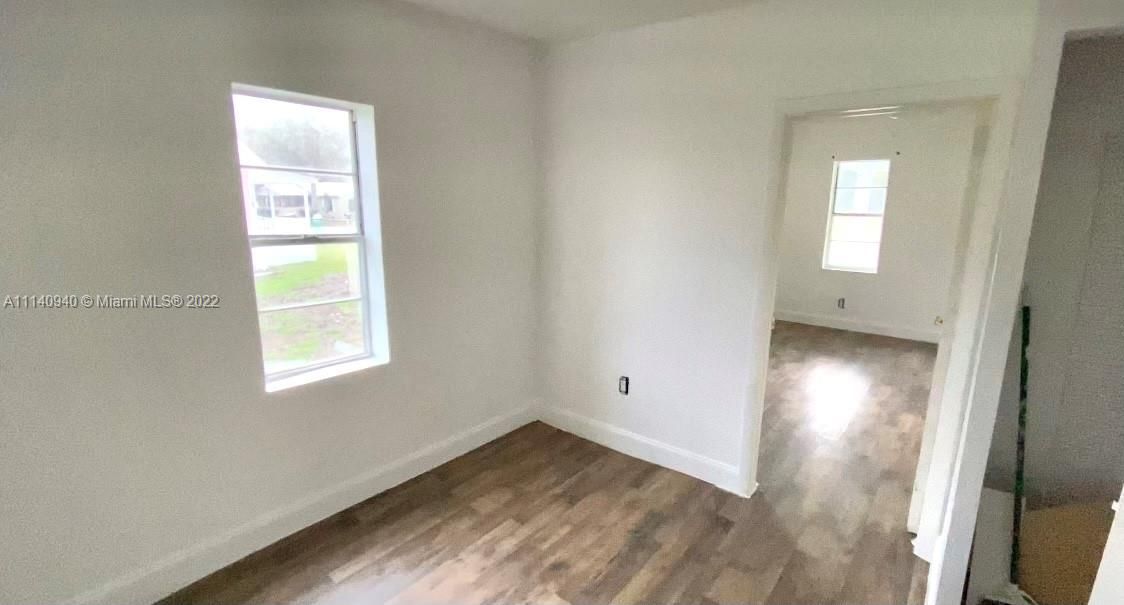 Recently Rented: $950 (2 beds, 1 baths, 684 Square Feet)