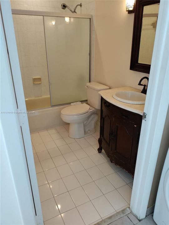 最近租的: $1,700 (2 贝兹, 2 浴室, 1100 平方英尺)