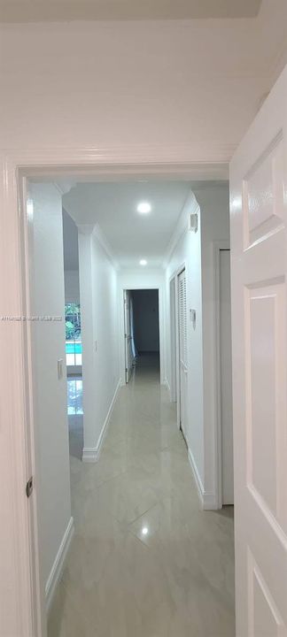 最近租的: $3,600 (4 贝兹, 2 浴室, 1614 平方英尺)