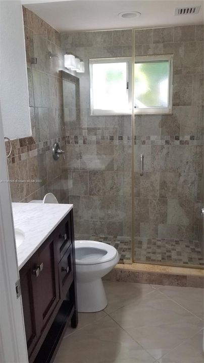 最近租的: $3,600 (4 贝兹, 2 浴室, 1614 平方英尺)