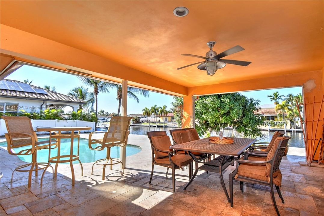 Recently Sold: $1,450,000 (3 beds, 2 baths, 2012 Square Feet)