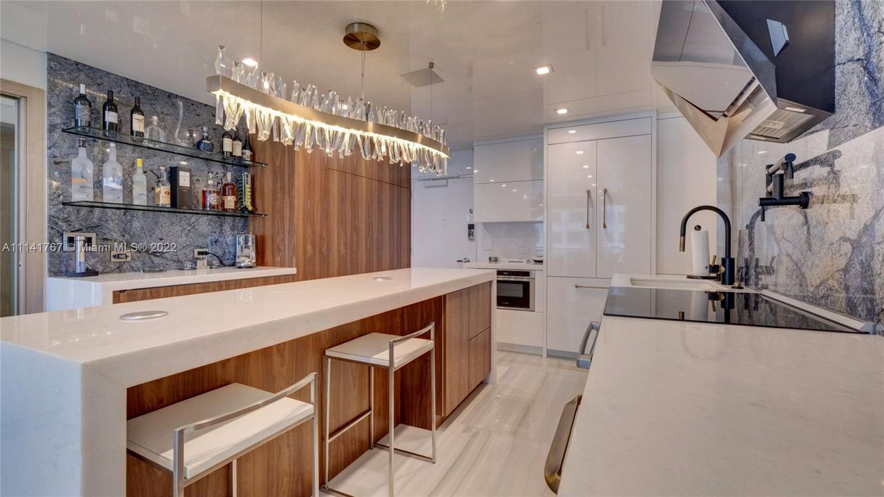 Recently Sold: $1,250,000 (3 beds, 2 baths, 1030 Square Feet)