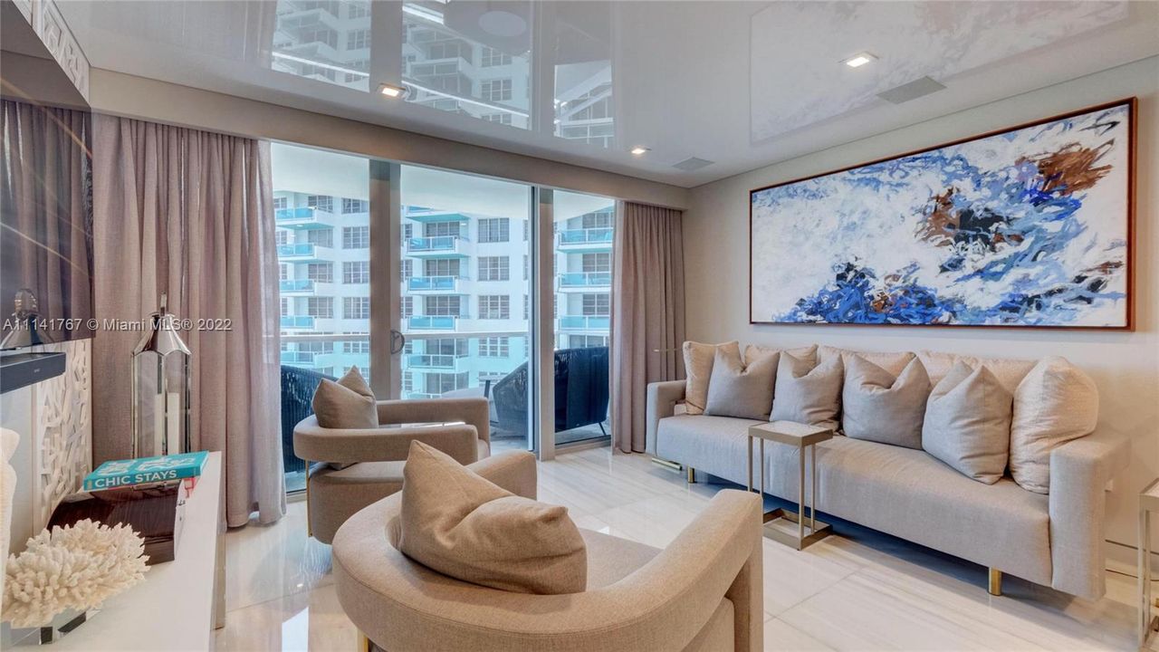 Recently Sold: $1,250,000 (3 beds, 2 baths, 1030 Square Feet)