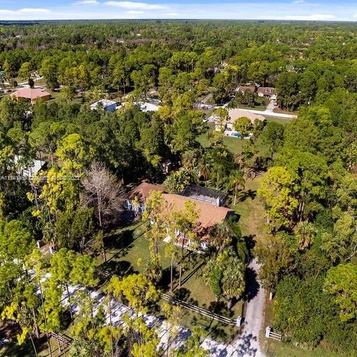Recently Sold: $729,999 (4 beds, 3 baths, 2252 Square Feet)
