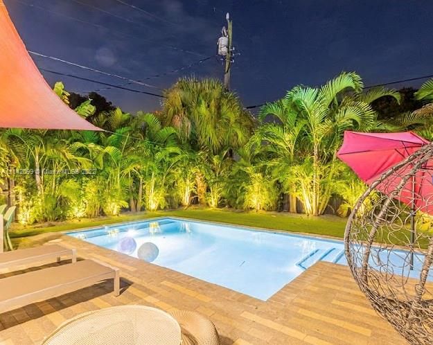 Recientemente alquilado: $9,000 (5 camas, 3 baños, 3120 Pies cuadrados)