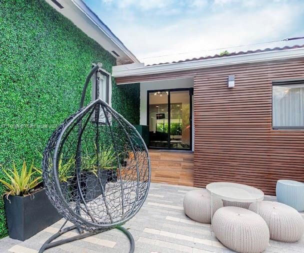 Recientemente alquilado: $9,000 (5 camas, 3 baños, 3120 Pies cuadrados)