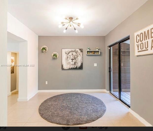 Recientemente alquilado: $9,000 (5 camas, 3 baños, 3120 Pies cuadrados)