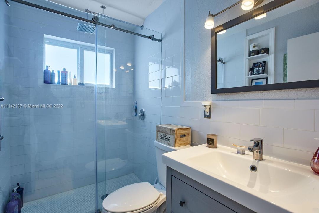 Недавно арендовано: $2,800 (2 спален, 1 ванн, 1080 Квадратных фут)