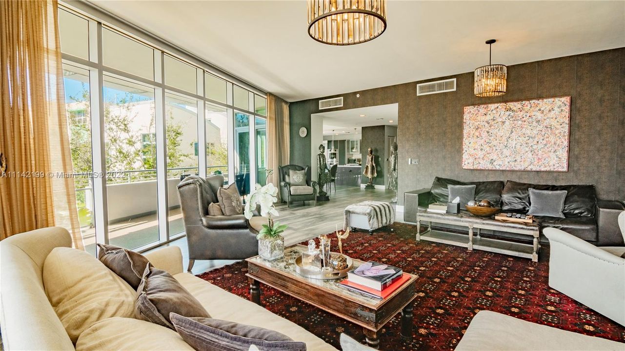 Recently Sold: $2,200,000 (3 beds, 3 baths, 2395 Square Feet)