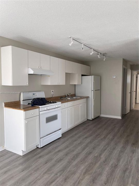 Недавно арендовано: $1,875 (2 спален, 1 ванн, 1680 Квадратных фут)