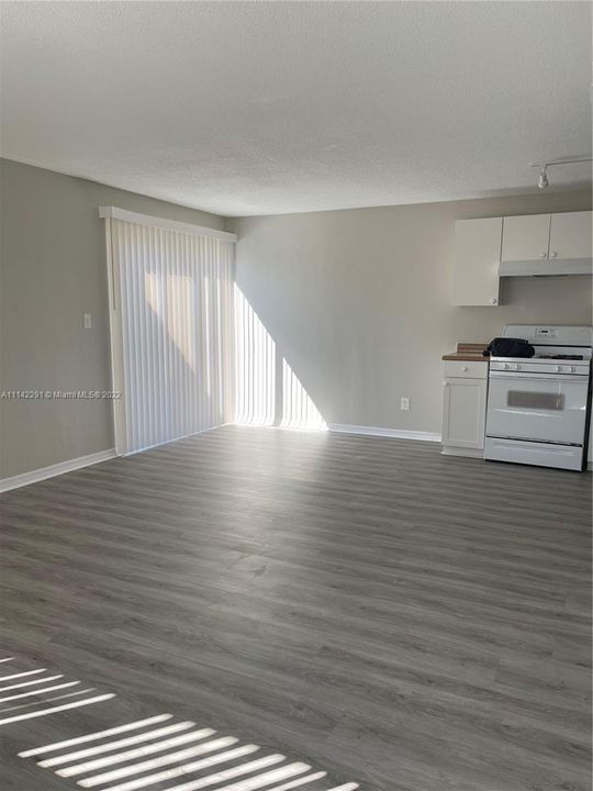 Недавно арендовано: $1,875 (2 спален, 1 ванн, 1680 Квадратных фут)