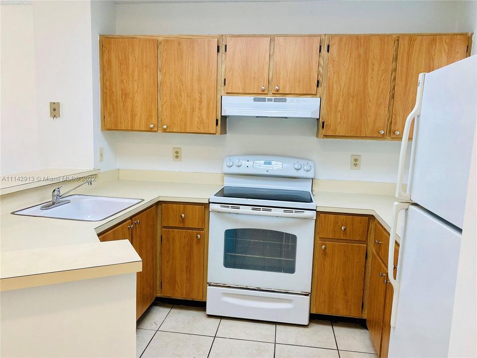 最近租的: $1,550 (2 贝兹, 2 浴室, 832 平方英尺)