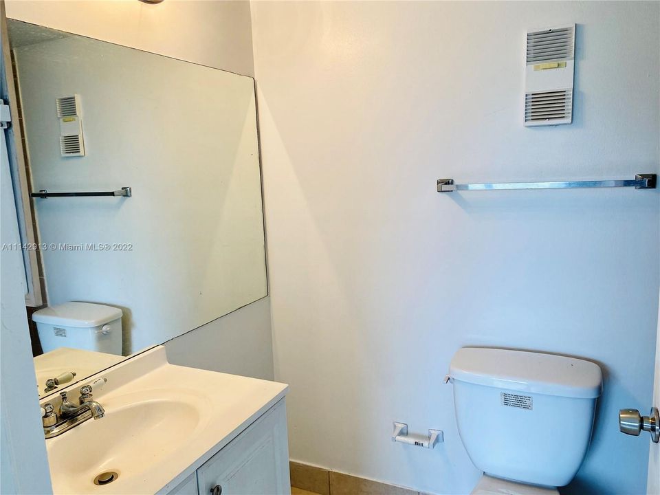 最近租的: $1,550 (2 贝兹, 2 浴室, 832 平方英尺)