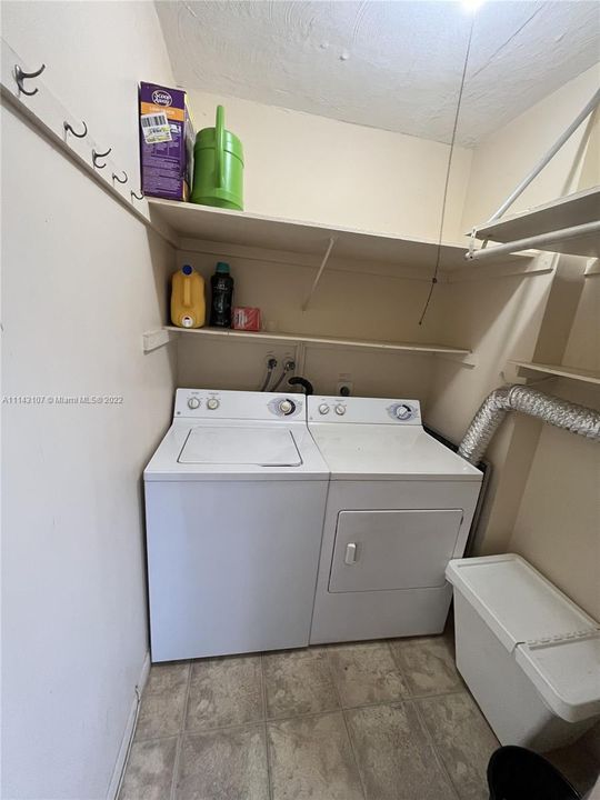 Vendido Recientemente: $80,000 (1 camas, 1 baños, 760 Pies cuadrados)