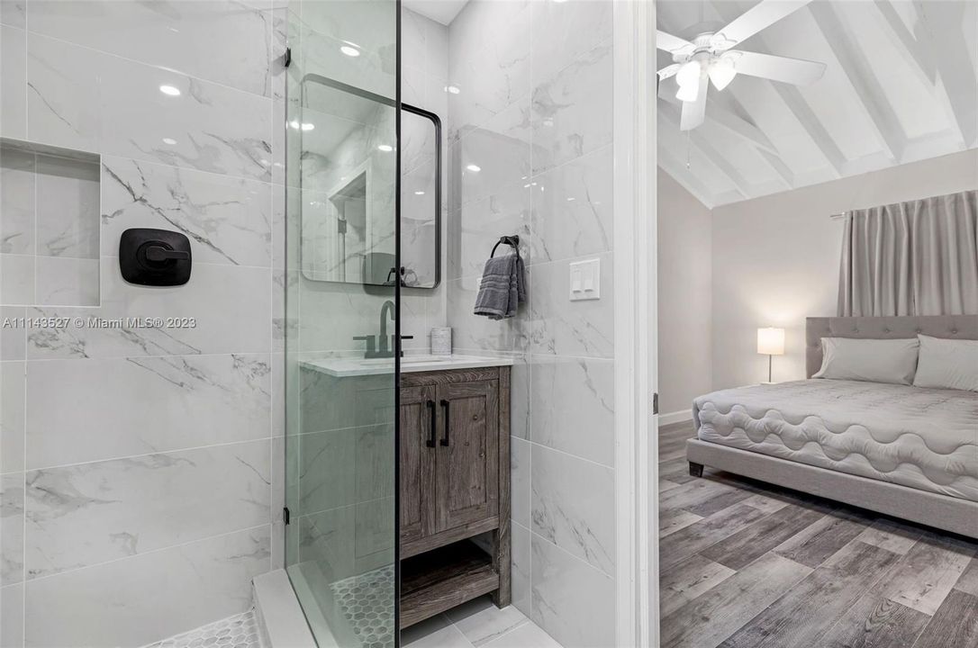 Недавно арендовано: $7,500 (4 спален, 3 ванн, 2145 Квадратных фут)