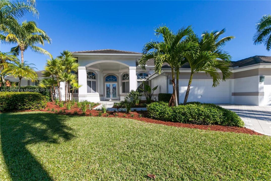 Recently Sold: $1,648,000 (4 beds, 4 baths, 3469 Square Feet)