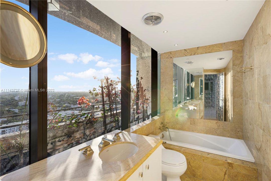 Недавно арендовано: $7,000 (3 спален, 5 ванн, 2957 Квадратных фут)