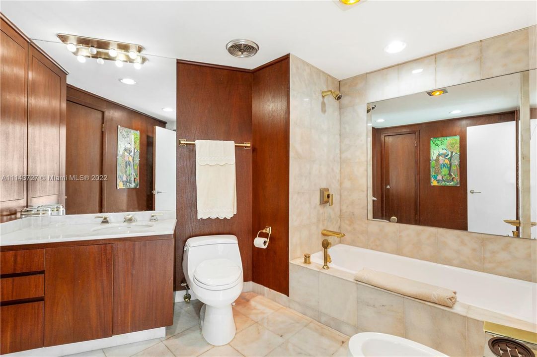 最近租的: $7,000 (3 贝兹, 5 浴室, 2957 平方英尺)