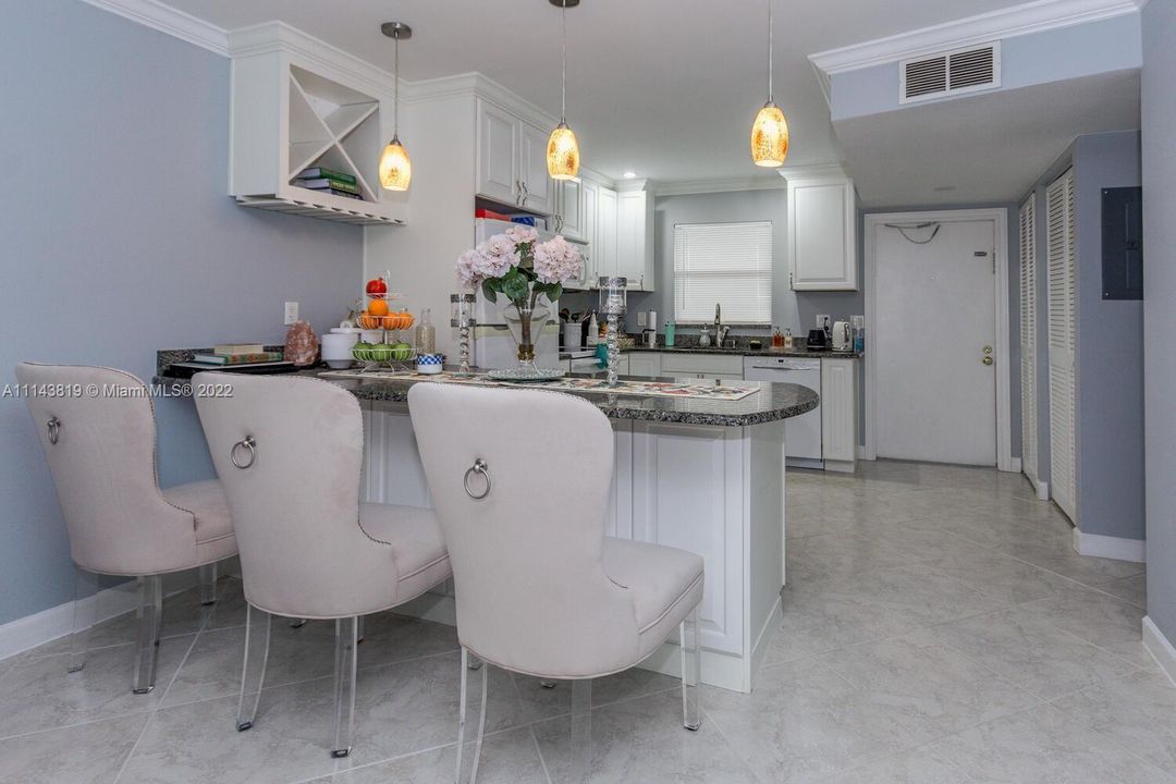 Recently Rented: $1,575 (1 beds, 1 baths, 0 Square Feet)