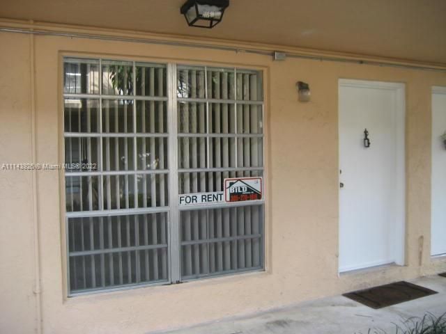 Recently Rented: $1,400 (1 beds, 1 baths, 555 Square Feet)