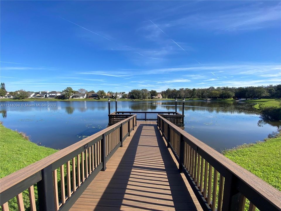 Fishing pier