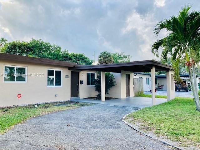 Recently Sold: $459,999 (3 beds, 2 baths, 1008 Square Feet)