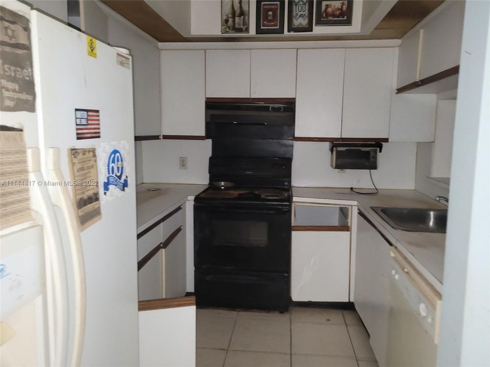 Vendido Recientemente: $99,000 (1 camas, 1 baños, 840 Pies cuadrados)