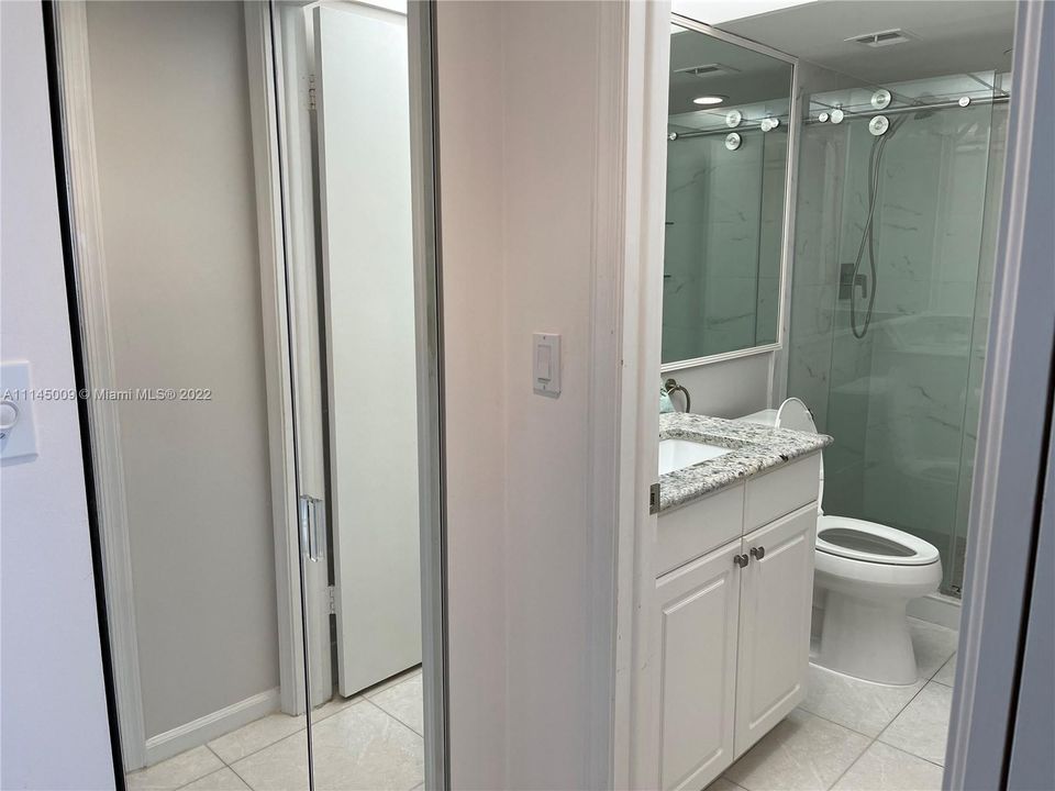 Недавно арендовано: $2,500 (2 спален, 2 ванн, 1316 Квадратных фут)