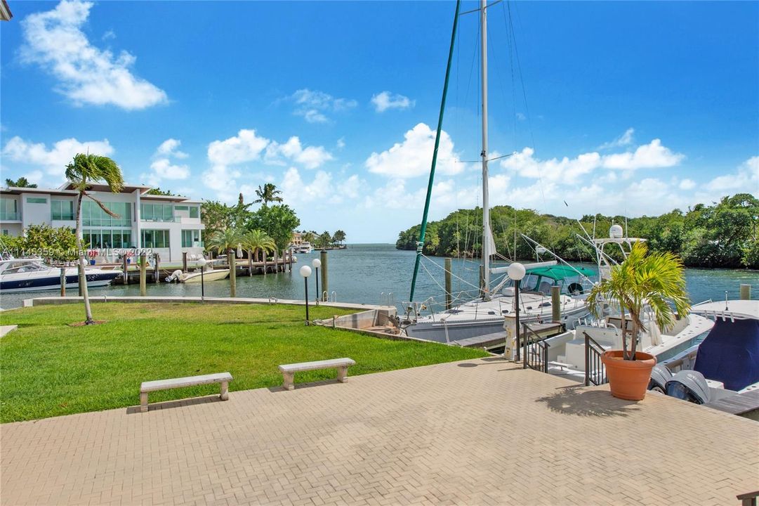 40 ft. Dock Space Available