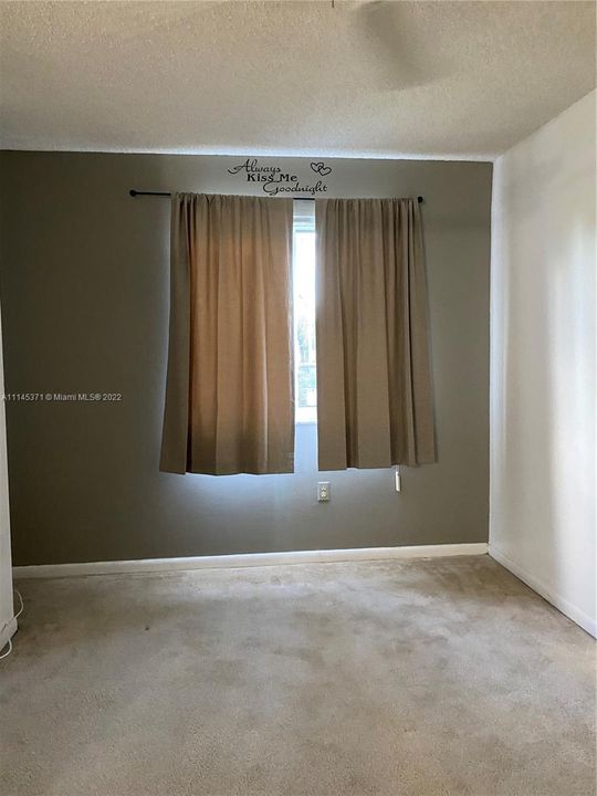 Recently Rented: $1,600 (1 beds, 1 baths, 750 Square Feet)