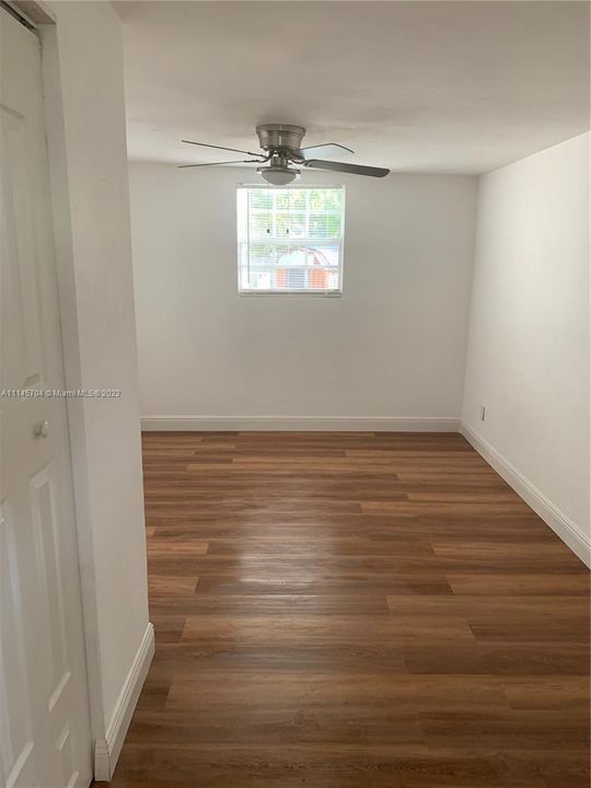 Recently Rented: $2,550 (3 beds, 2 baths, 970 Square Feet)