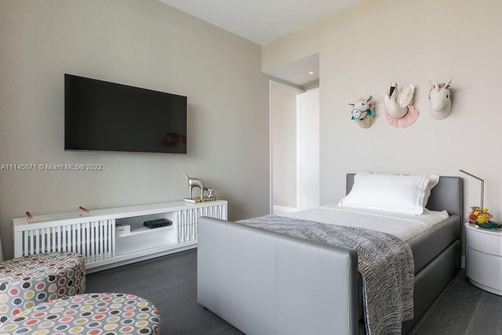 Recientemente alquilado: $16,000 (2 camas, 2 baños, 1704 Pies cuadrados)