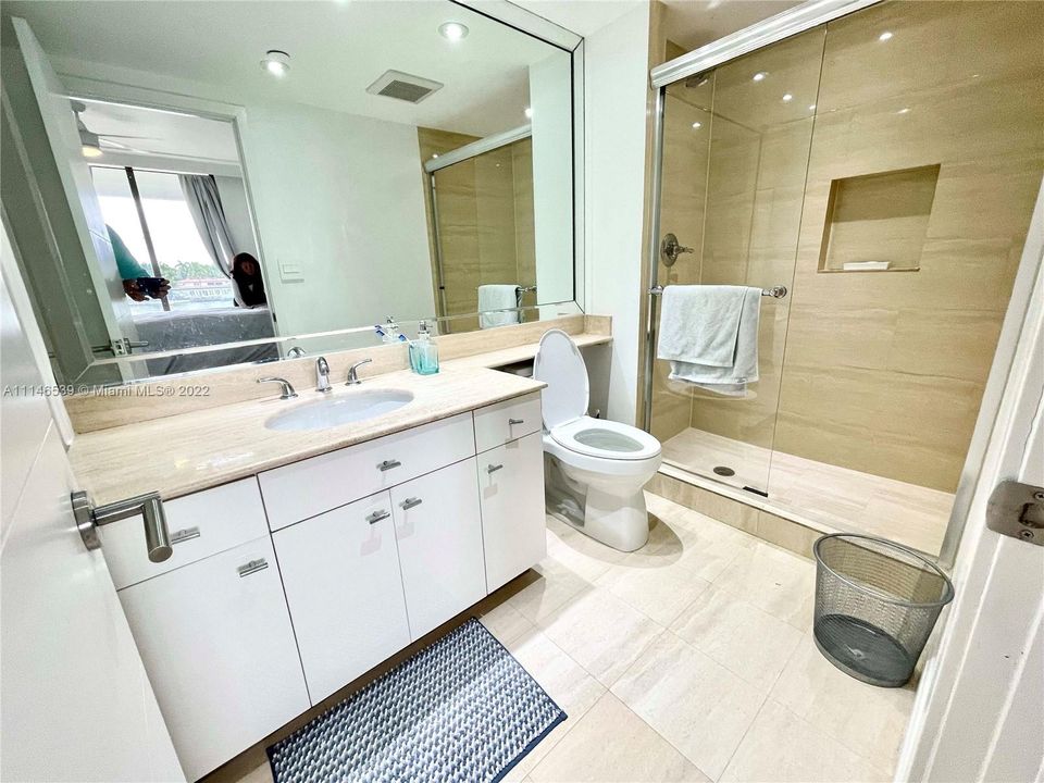 Недавно арендовано: $7,900 (3 спален, 2 ванн, 2325 Квадратных фут)