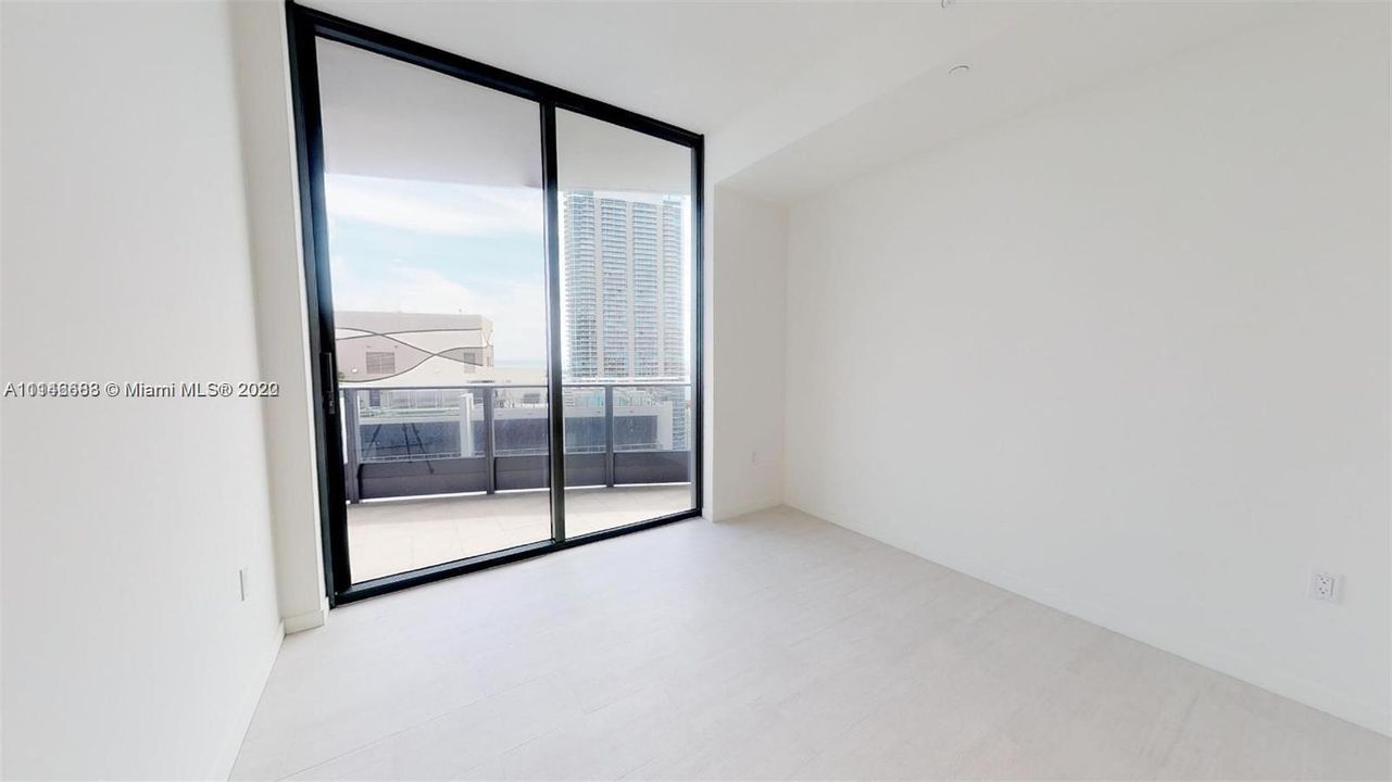 Recently Sold: $1,250,000 (2 beds, 2 baths, 1236 Square Feet)