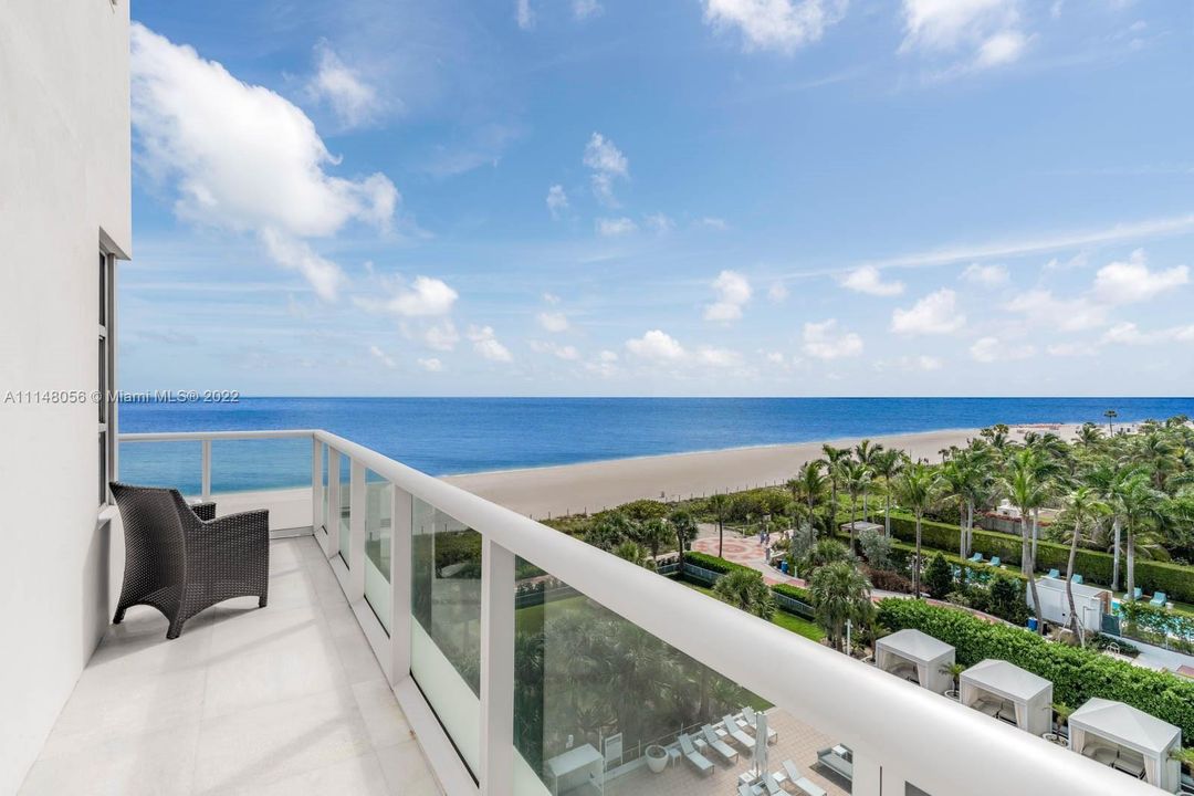 Recently Sold: $4,250,000 (4 beds, 4 baths, 3357 Square Feet)