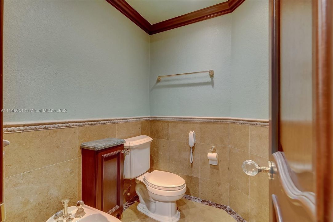 Недавно арендовано: $40,000 (6 спален, 7 ванн, 11863 Квадратных фут)