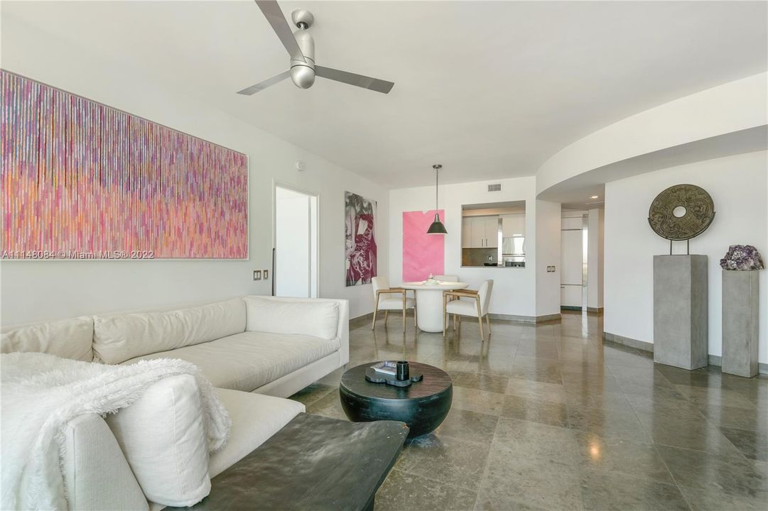 Recently Sold: $1,500,000 (2 beds, 2 baths, 1536 Square Feet)