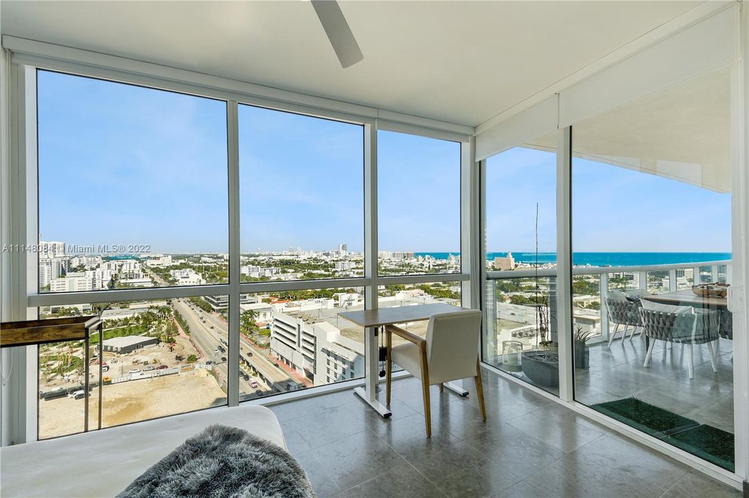 Recently Sold: $1,500,000 (2 beds, 2 baths, 1536 Square Feet)