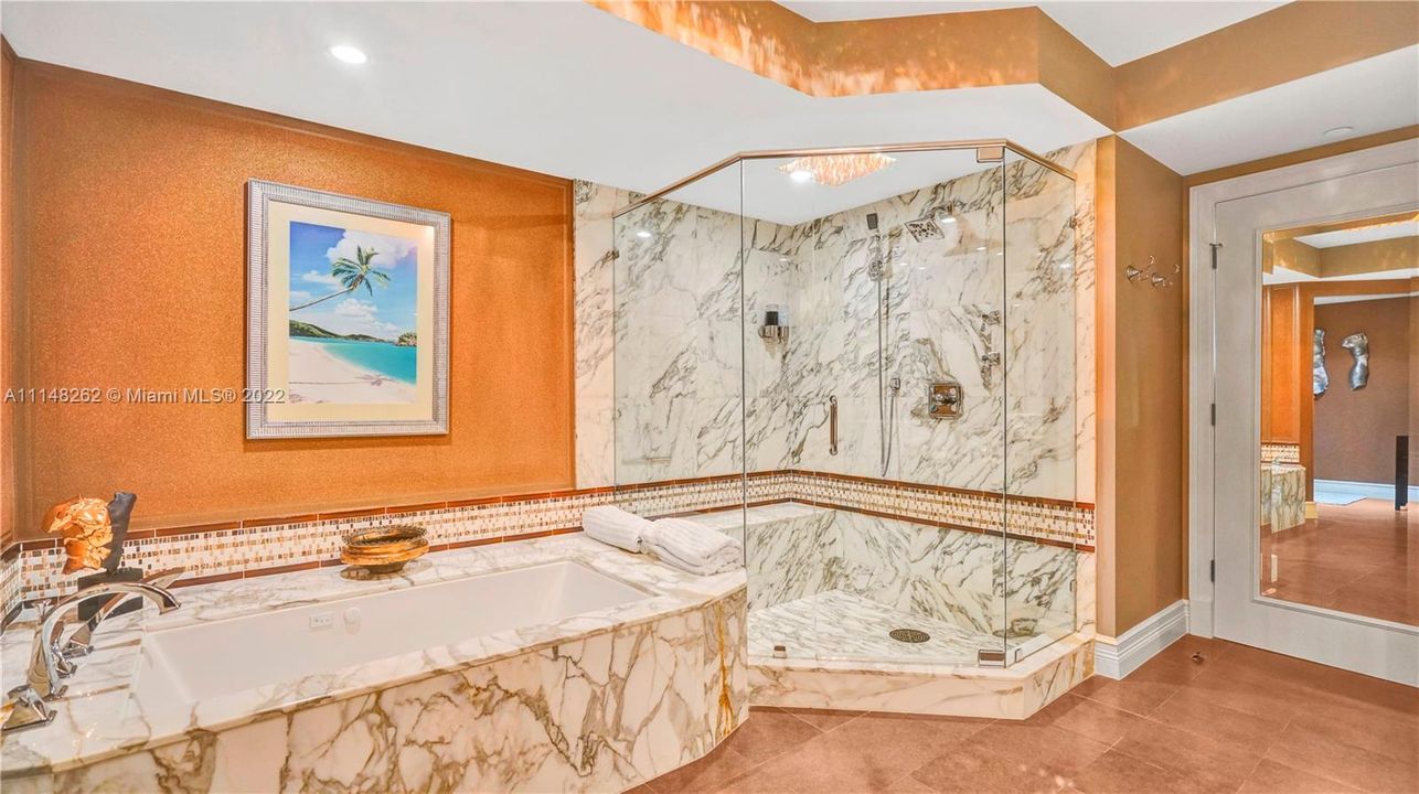 Недавно продано: $1,899,000 (3 спален, 3 ванн, 3264 Квадратных фут)
