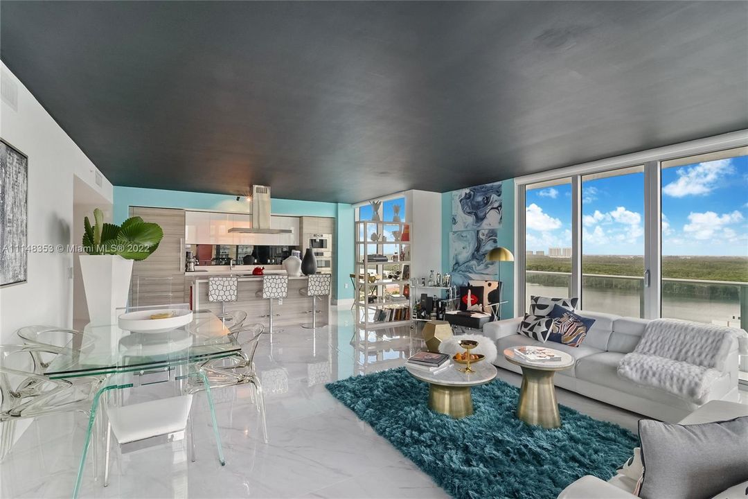 Recently Sold: $1,650,000 (3 beds, 3 baths, 1892 Square Feet)