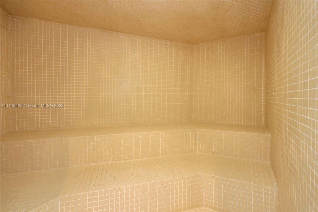 最近售出: $1,550,000 (2 贝兹, 2 浴室, 1322 平方英尺)