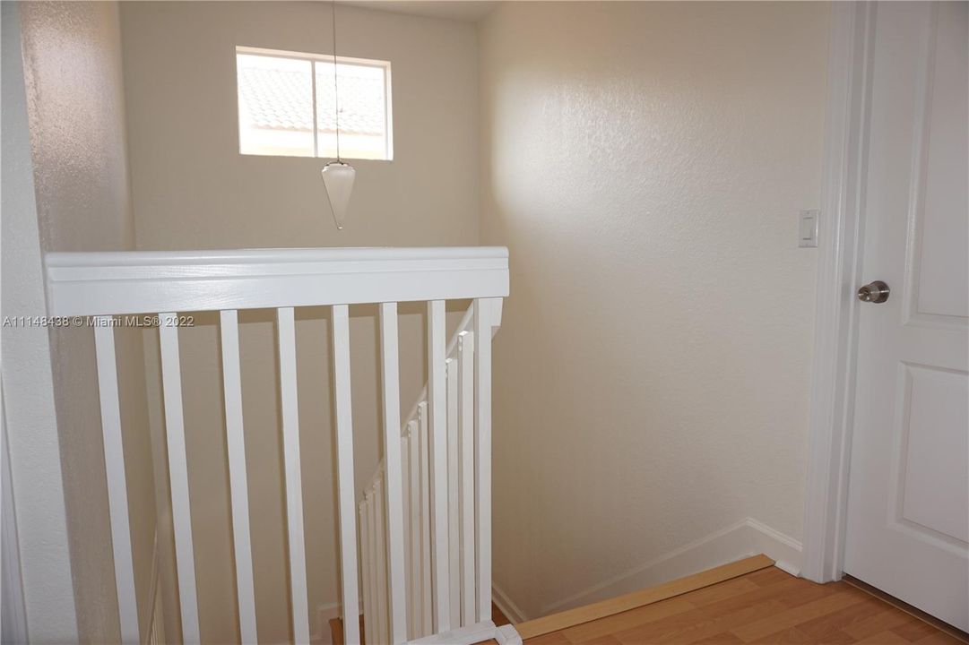 Vendido Recientemente: $265,000 (3 camas, 2 baños, 1524 Pies cuadrados)
