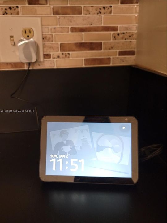 Recently Rented: $1,975 (2 beds, 2 baths, 1100 Square Feet)