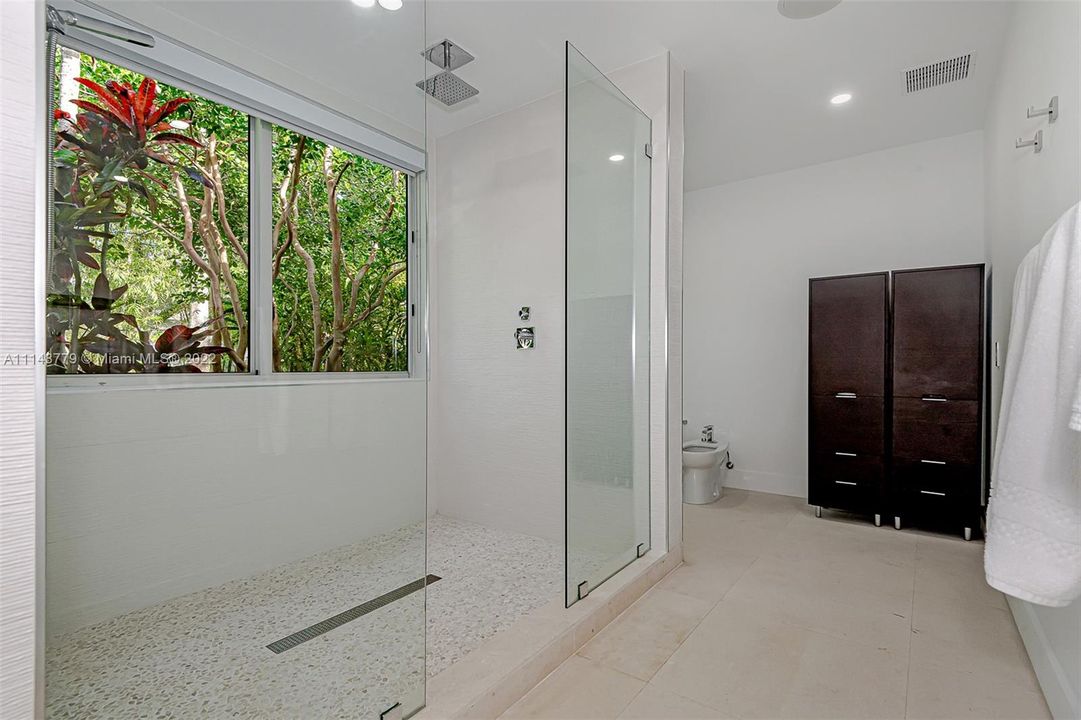 Недавно арендовано: $30,000 (4 спален, 4 ванн, 4158 Квадратных фут)