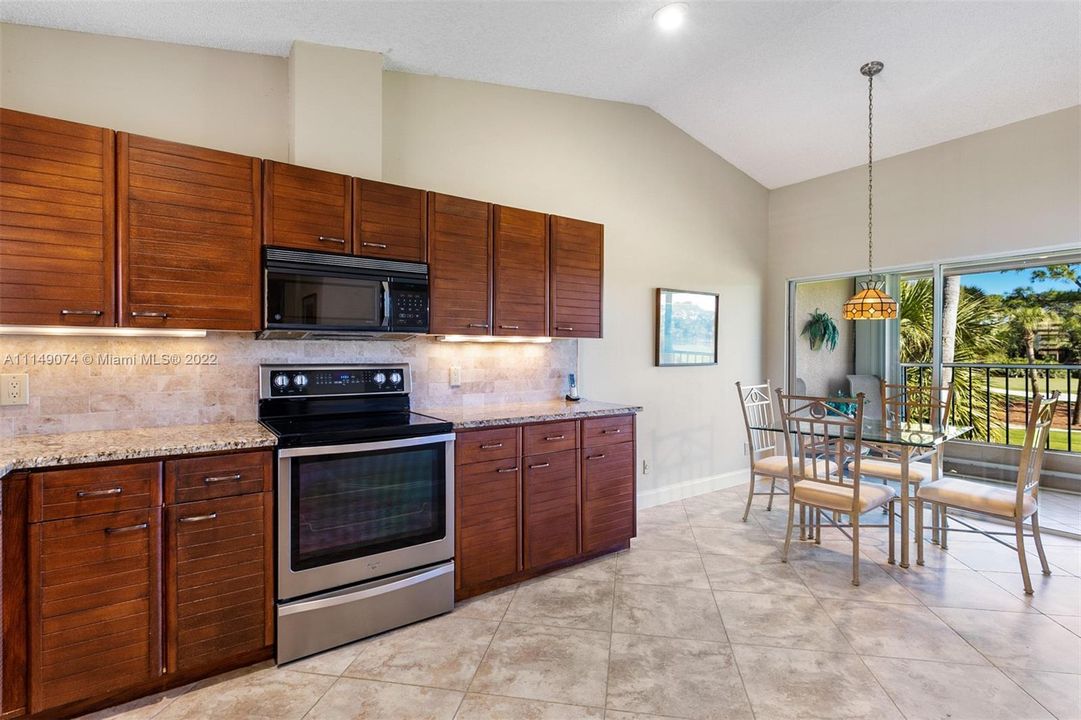 Professional Kitchen and Breakfast nook