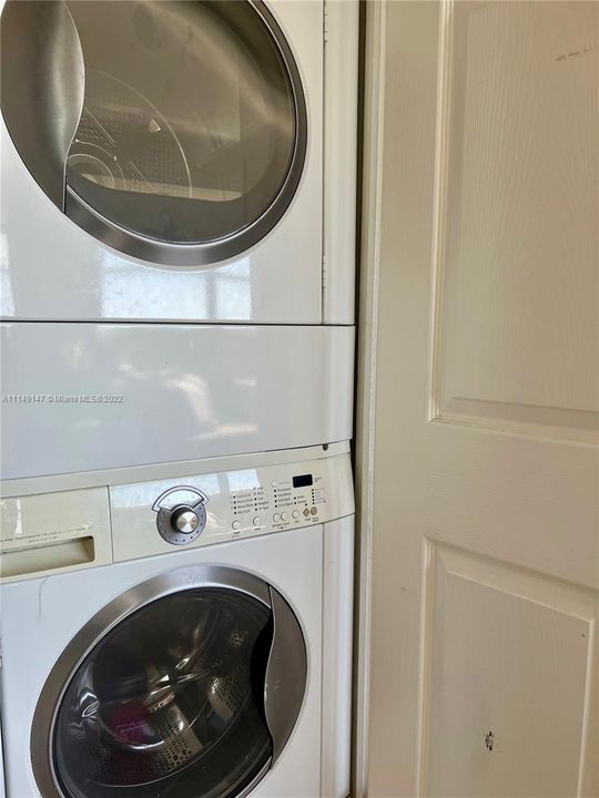Washer & Dyer in unit