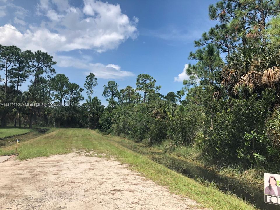 Recently Sold: $69,000 (1.47 acres)