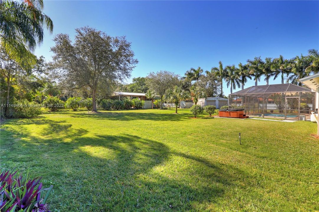 Recently Sold: $650,000 (4 beds, 3 baths, 3008 Square Feet)