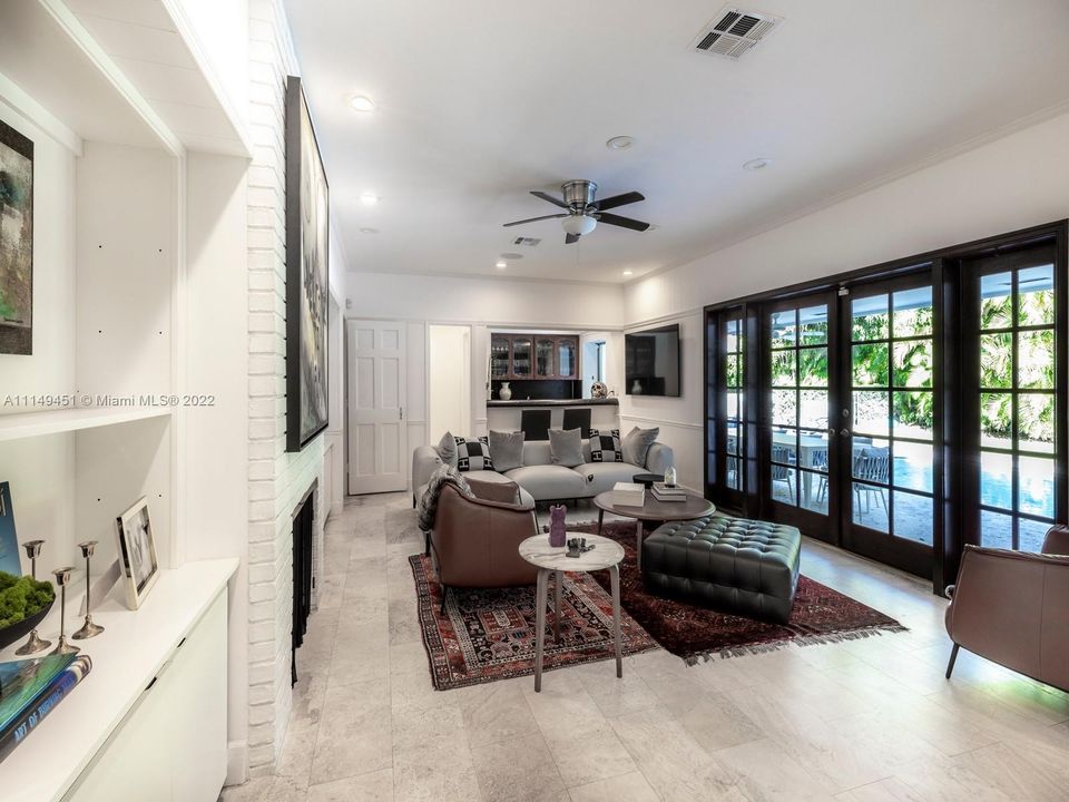 Recently Sold: $2,799,000 (5 beds, 4 baths, 0 Square Feet)