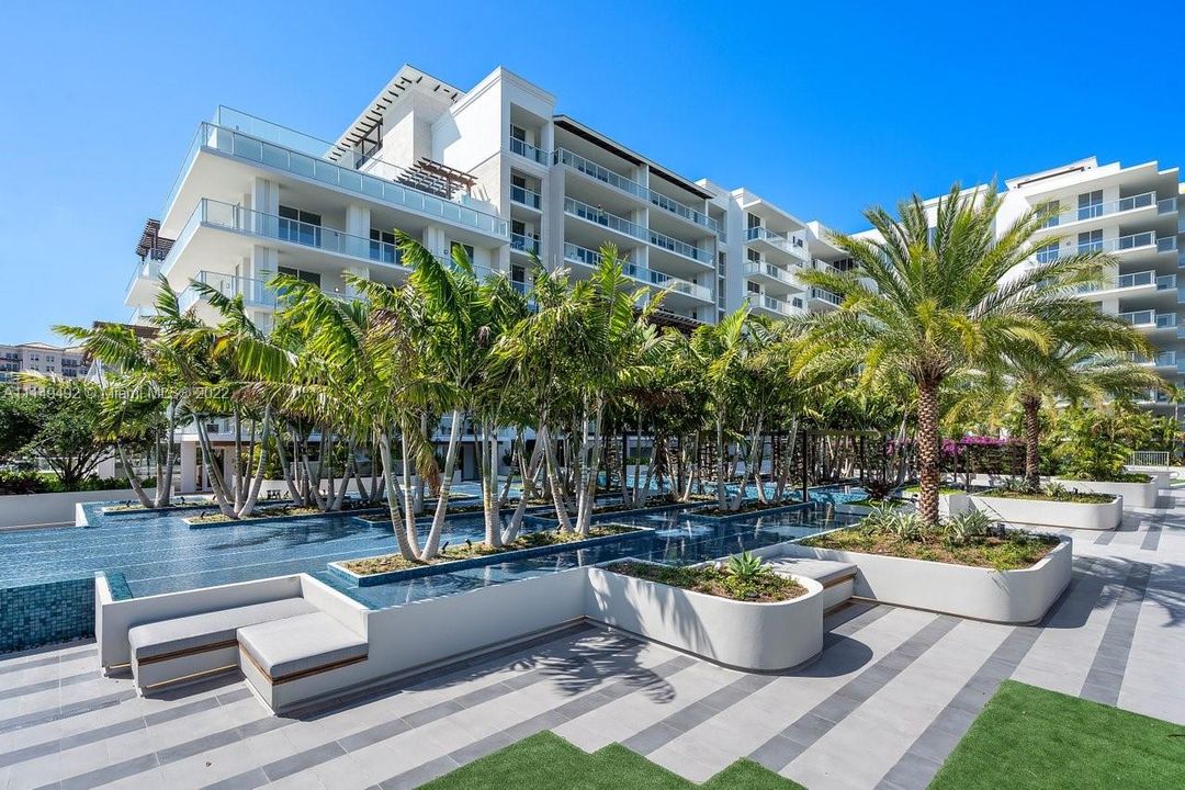 Recently Sold: $1,695,000 (2 beds, 3 baths, 0 Square Feet)